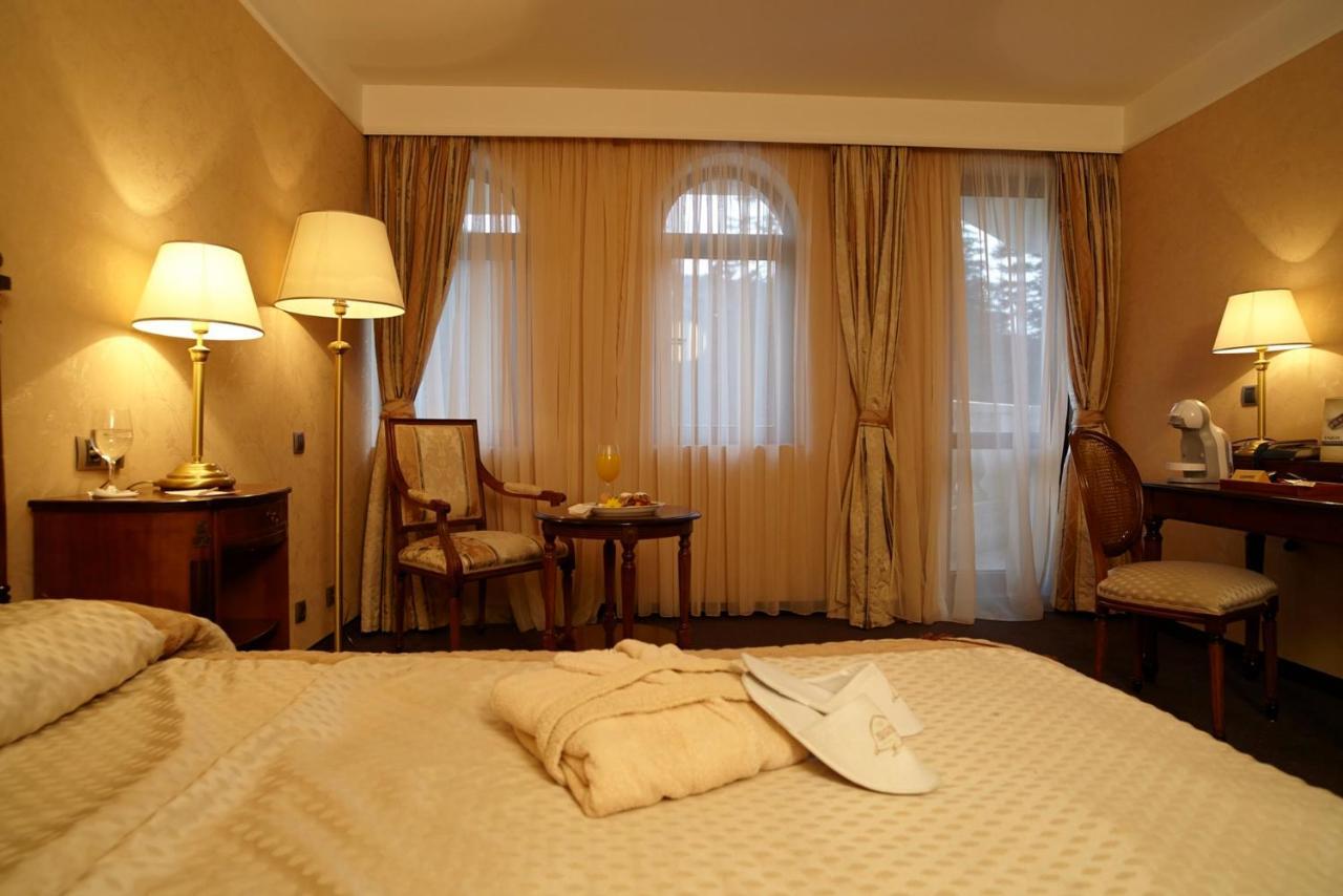 Festa Winter Palace Hotel 5*